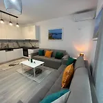 Apartament Blue Pearl *